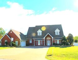 Pre-foreclosure in  DEER TRL Purcell, OK 73080
