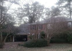 Pre-foreclosure in  RIVENDELL CT Roswell, GA 30075