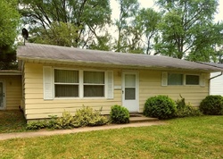Pre-foreclosure in  N HAMMES AVE Kankakee, IL 60901
