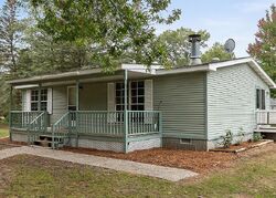 Pre-foreclosure in  N DENSMORE ST Muskegon, MI 49442
