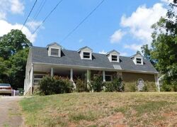  Maple Dr, Griffin GA