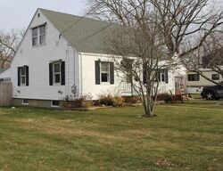 Pre-foreclosure in  ELM ST Warwick, RI 02888