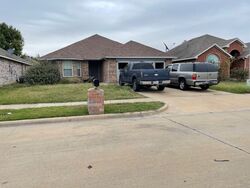 Pre-foreclosure in  CREEKSIDE WAY Waxahachie, TX 75165