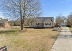 Pre-foreclosure in  MCCACKNEY DR Richlands, NC 28574