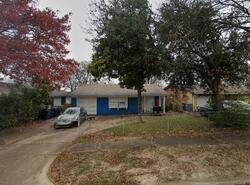 Pre-foreclosure in  LELAND COLLEGE DR Dallas, TX 75241