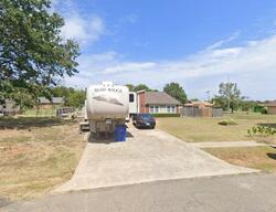 Pre-foreclosure in  Se 10th St Wagoner, OK 74467
