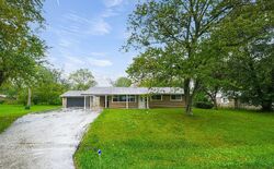 Pre-foreclosure in  JOHN AVE Country Club Hills, IL 60478