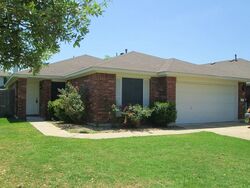 Pre-foreclosure in  Johnny Bench Round Rock, TX 78665