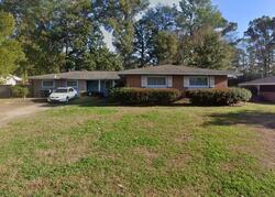Pre-foreclosure in  Waverly Dr Jackson, MS 39206