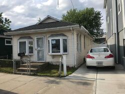 Pre-foreclosure in  NOEL RD Far Rockaway, NY 11693
