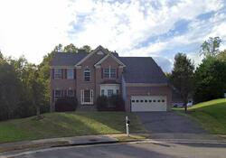 Pre-foreclosure in  Basalt Dr Fredericksburg, VA 22406