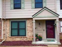 Pre-foreclosure in  Hiddengarden Ct Ballwin, MO 63021