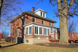 Pre-foreclosure in  Sullivan Rd Waterloo, WI 53594