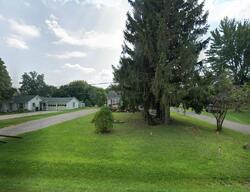 Pre-foreclosure in  Davison Rd Lapeer, MI 48446