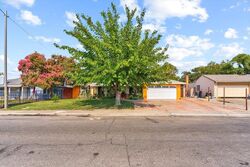Pre-foreclosure in  Larry Way North Highlands, CA 95660