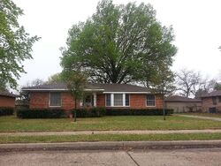 Pre-foreclosure in  Mockingbird Ln Garland, TX 75042