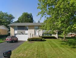 Pre-foreclosure in  W Golfview Ln Palos Heights, IL 60463