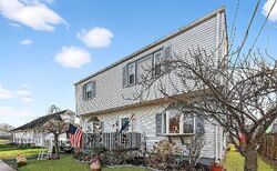 Pre-foreclosure in  Maple Ave Keansburg, NJ 07734