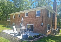 Pre-foreclosure in  Gene St Alexandria, VA 22315