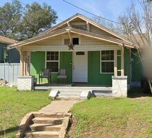 Pre-foreclosure in  Frank St Dallas, TX 75210