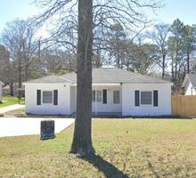 Pre-foreclosure in  Sunset Dr Warner Robins, GA 31088