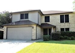 Pre-foreclosure in  Piedmont Pl Schertz, TX 78154