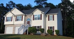 Pre-foreclosure in  Sugar Mill Dr Dallas, GA 30157