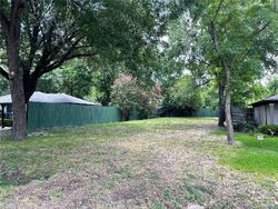  Shorecrest Dr, Dallas TX