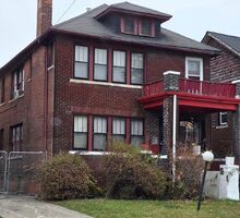 Pre-foreclosure in  Santa Rosa Dr Detroit, MI 48238