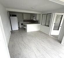 Pre-foreclosure in  Taffy Dr Punta Gorda, FL 33982