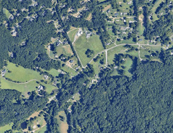 Pre-foreclosure in  Waters Cove Rd Candler, NC 28715