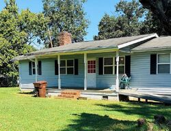  River Hills Ct, Taylorsville NC