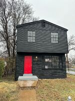 Pre-foreclosure in  E Lee Ave Saint Louis, MO 63115
