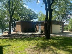 Pre-foreclosure in  476th Ave Jackson, MN 56143