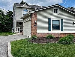 Pre-foreclosure in  Drake Hollow Dr W West Bloomfield, MI 48322