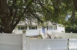 Pre-foreclosure in  Hood St Mount Airy, MD 21771