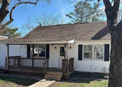 Pre-foreclosure in  City View Ave Westminster, MD 21157