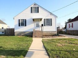 Pre-foreclosure in  Martin Rd Essex, MD 21221