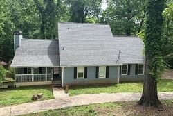  Northlake Rd, Gainesville GA