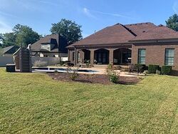 Pre-foreclosure in  Bass Rd Prospect, KY 40059