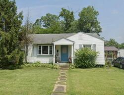  Ridge Dr, Charleston WV