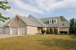 Pre-foreclosure in  HALLIGAN WAY Mokena, IL 60448