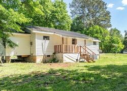 Pre-foreclosure in  Brownlee Mountain Rd Sw Adairsville, GA 30103