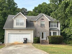 Pre-foreclosure in  Capeton Ct Covington, GA 30016