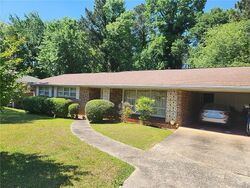  Hazelwood Dr Sw, Atlanta GA