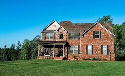 Pre-foreclosure in  Richmond Rdg Loganville, GA 30052