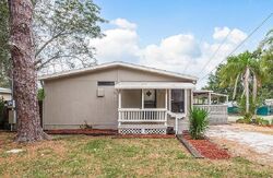 Pre-foreclosure Listing in Sunshine Park Dr NEW PORT RICHEY, FL 34652