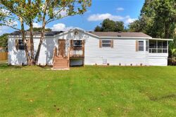 Pre-foreclosure in  HERITAGE TRL Lakeland, FL 33811