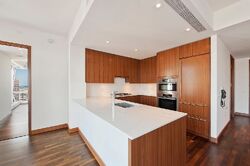 Pre-foreclosure in  5th Ave e New York, NY 10018
