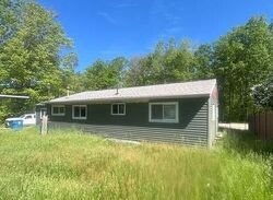 Pre-foreclosure in  Knapp Rd Houghton Lake, MI 48629
